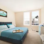 Marina Del Rey Private Suite